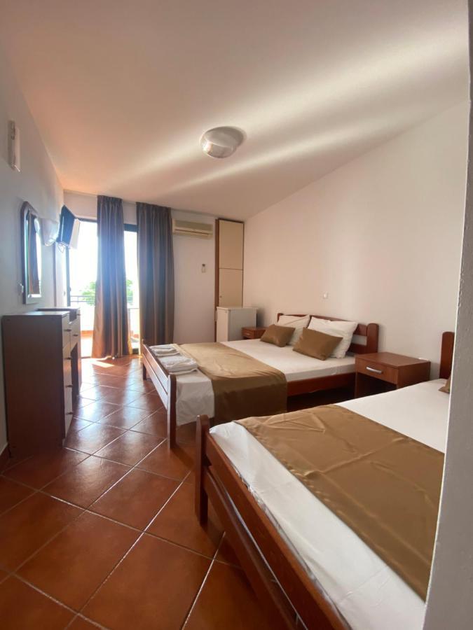 Delux Apartmani Dobrá Voda Exterior foto